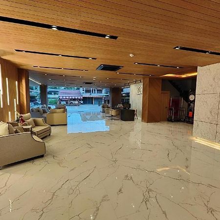 Butterfly Hotel Betong Ban Komo Sip Paet Exterior foto