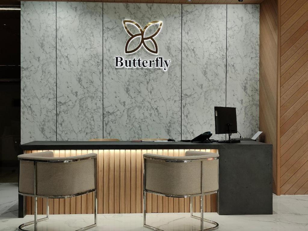 Butterfly Hotel Betong Ban Komo Sip Paet Exterior foto